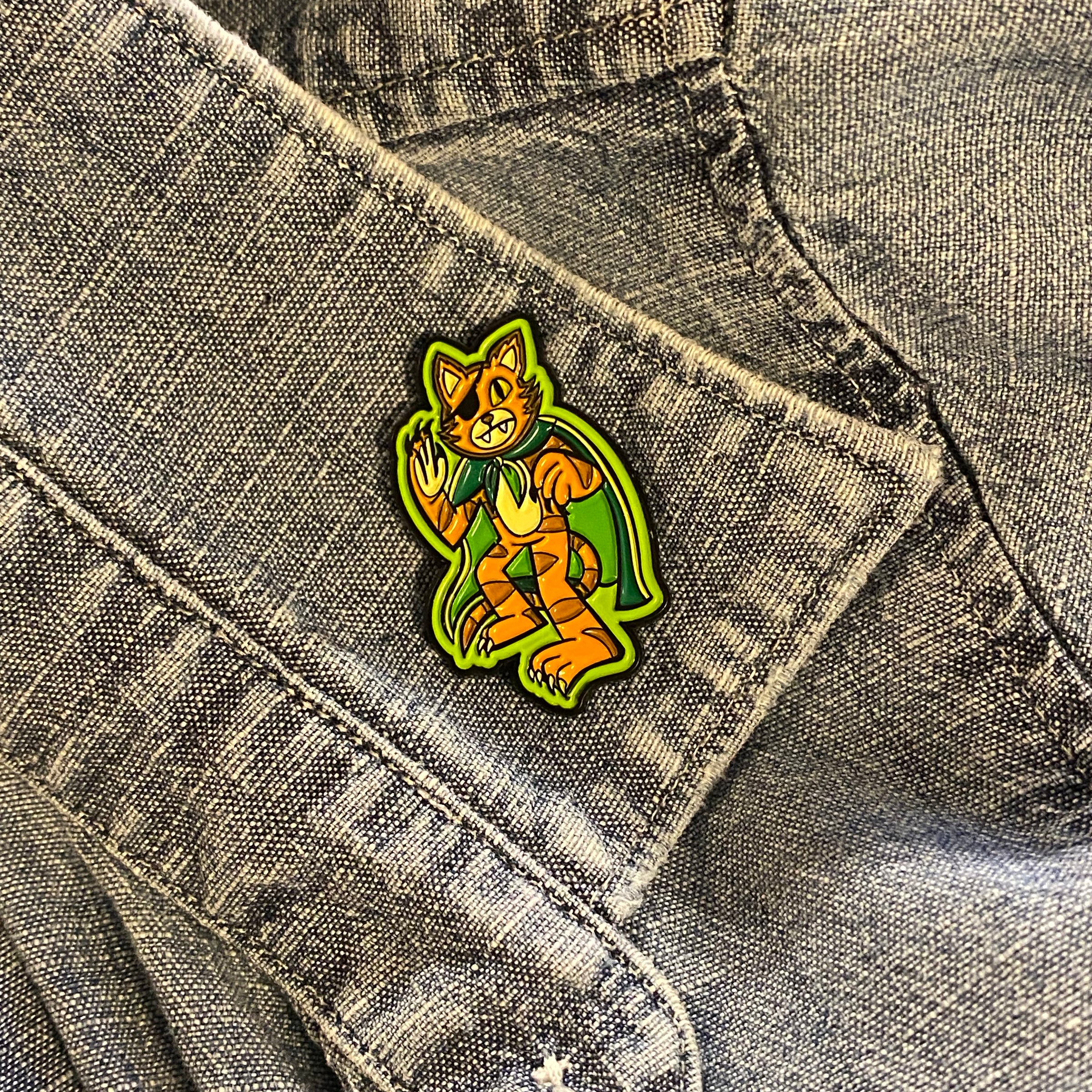 Kitty Litter Premium Pin