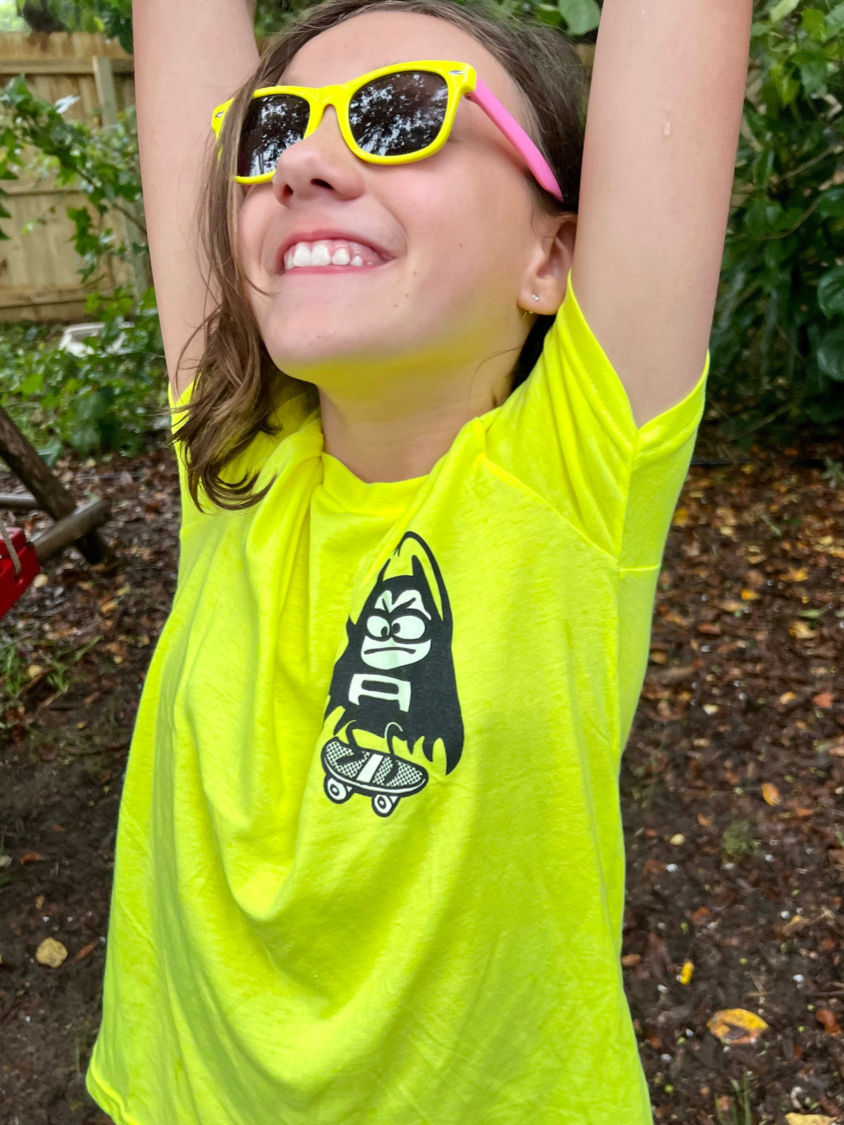 Youth Lil Bat Skateboard Tee!
